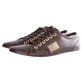 Dolce & Gabbana Dolce & Gabanna, TÊNIS DE COURO MARROM. Marrom