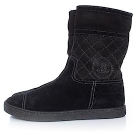 Chanel-Chanel, Suede quilted ankle boots-Black