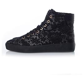 Chanel-Chanel, Sneakers alte in pizzo-Nero