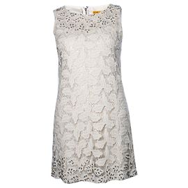 Alice + Olivia Alice e Olivia, vestido de renda com cristais embelezando Outro