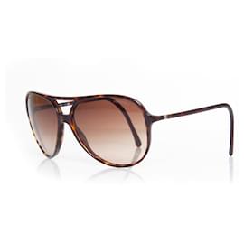 Chanel-Chanel, Brown aviator sunglasses-Brown