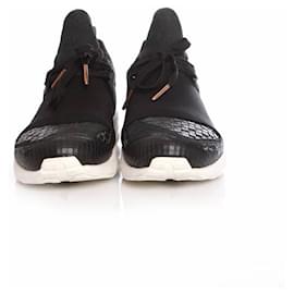 Autre Marque-PIEZAS DE RELLENO X PUMA, zapatillas deportivas con tiras tipo caja de edición limitada en tamaño 37.-Negro