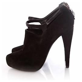 Dkny-Donna Karan, black suede shoots with leather strap around the ankle in size 39.5.-Black