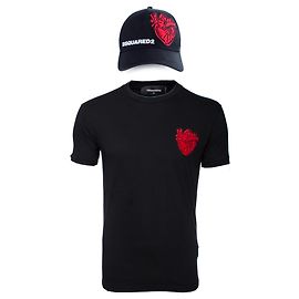 Dsquared2, T-shirt e berretto con cuore rosso. Nero
