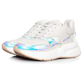Alexander McQueen, Tênis iridescentes Larry. Branco