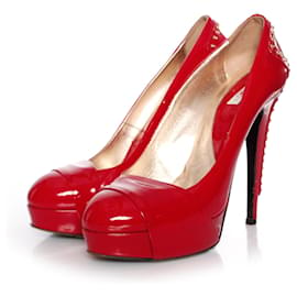 Versace Jeans Couture-VERSACE Jeans Couture, Red Patent leather platform pumps with gold studs in size 39.-Red