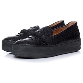 Autre Marque Philou, Schwarze Slip-On-Sneaker aus Pythonleder. Schwarz