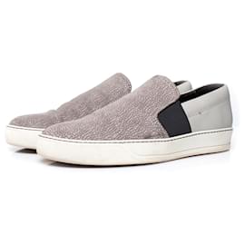 Lanvin-LANVIN, Sneakers slip on in pelle di colore grigio.-Grigio