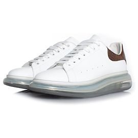 Alexander McQueen, Baskets oversize Larry Blanc