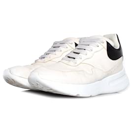 Alexander McQueen, baskets couleur crème Autre