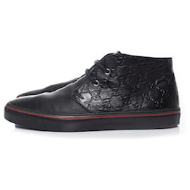 Gucci-gucci, Black GG leather lace up trainers-Black