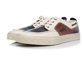 gucci, leather deck shoes Multiple colors
