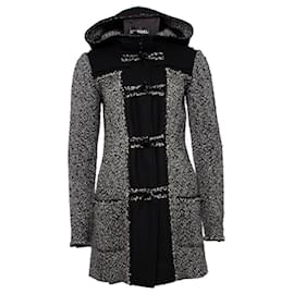 Chanel-Chanel, casaco monty com capuz de tweed.-Preto