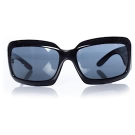 Chanel-Chanel, Schwarze klassische quadratische CC-Sonnenbrille-Schwarz
