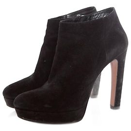 Prada, bottes plateforme en daim noires. Noir