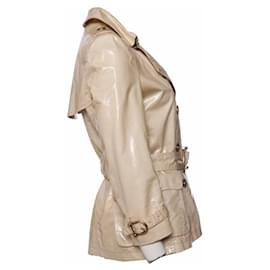 Burberry-Burberry, Beige double-breasted laminated gabardine coat in size IT42/S.-Brown,Other