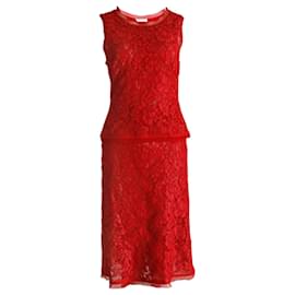Prada-Prada, falda de encaje rojo (ESO42/S) y arriba (ESO44/S).-Roja