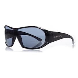 Chanel-Chanel, Sonnenbrille mit schwarzem Schild-Schwarz