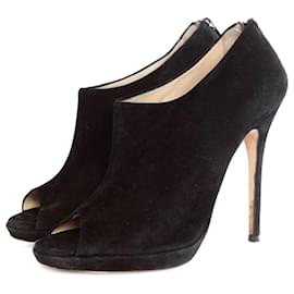 Jimmy Choo-Jimmy Choo, Schwarze Peeptoe-Stiefeletten aus Wildleder.-Schwarz