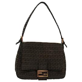 Fendi-FENDI Sac à bandoulière Mamma Baguette en toile Zucchino Nylon Marron Auth 48159-Marron