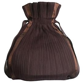 Pleats Please Sac à cordon plissé marron Marron