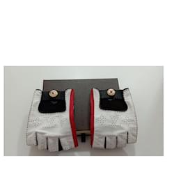 Louis Vuitton Gloves Fuschia Wool ref.545653 - Joli Closet