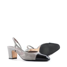Chanel-CHANEL  Sandals T.EU 37.5 leather-Grey