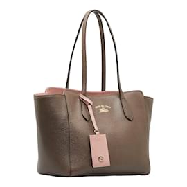 Gucci-Bolso tote de cuero con diseño de columpio 354408-Castaño