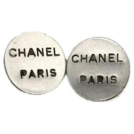 Chanel-*** Brincos redondos com logotipo CHANEL-Outro