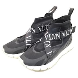 Valentino Garavani-****VALENTINO GARAVANI Sneakers alte con nastro nero-Nero