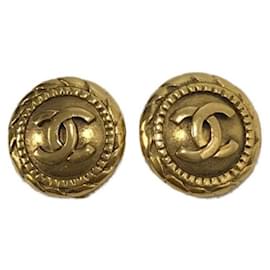 ***Boucles d'oreilles CHANEL marque coco Doré