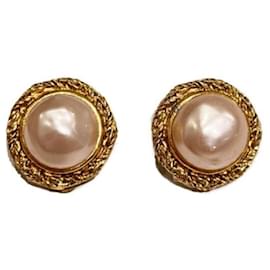 Chanel-***CHANEL  vintage fashion pearl earrings-Golden