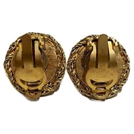 Chanel-***CHANEL  vintage fashion pearl earrings-Golden