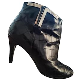 Chanel-botas de tornozelo-Preto,Prata