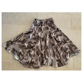 Autre Marque-Custommade Vila T Skirt. 36 camouflage fabric-Brown,Grey,Khaki