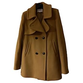 Claudie Pierlot Abrigos, Ropa de calle Camello