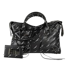Balenciaga-Balenciaga City Logo shoulder bag in black leather-Black