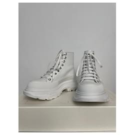 Alexander Mcqueen-ankle boots-Bianco
