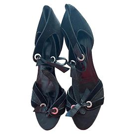Décolleté Givenchy in pelle nera nubuck e beluga taglia 39 Nero