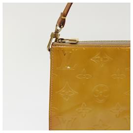 Louis Vuitton-LOUIS VUITTON Monogram Vernis Lexington Accessory Pouch Beige M91010 auth 46755-Beige