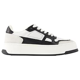 Autre Marque-New Arcade Sneakers - AMI Paris - Leather - White/Black-White