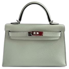 Hermès-Mini Kelly avec détails argentés jamais portée-Vert