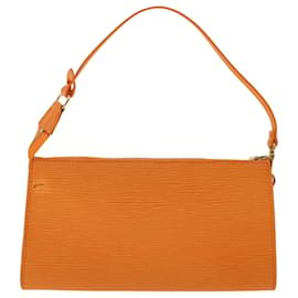 Louis Vuitton-LOUIS VUITTON Epi Pochette Accessoires Pouch Orange Mandarin M5294H Auth 46437-Other,Orange