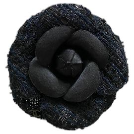Chanel spilla camelia Blu navy