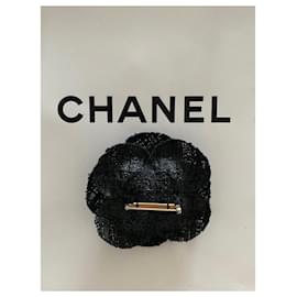 Chanel-broche de camelia-Azul marino