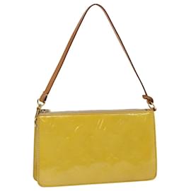 Louis Vuitton-LOUIS VUITTON Monogram Vernis Lexington Accessory Pouch Beige M91010 auth 46846-Beige