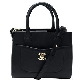 NEW CHANEL MINI NEO EXECUTIVE SHOPPING BAG CAVIAR LEATHER HANDBAG Black