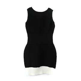 Chanel-CHANEL  Dresses T.fr 44 Cotton - elasthane-Black