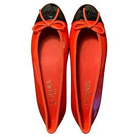 BAILARINAS T40 CHANEL CHAROL ROJO PUNTERA NEGRA Negro Roja