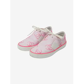 Chanel-Pink CC trainers - size EU 37-Pink